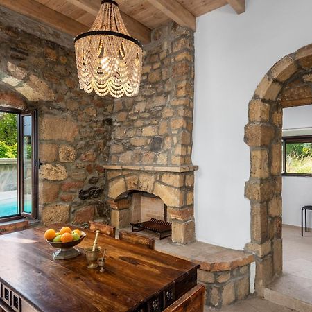 Villa Claudia In Lardos Luaran gambar