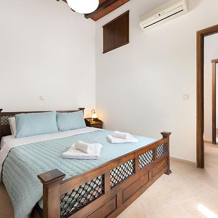 Villa Claudia In Lardos Luaran gambar